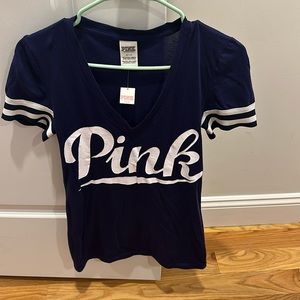 Women pink T shirt